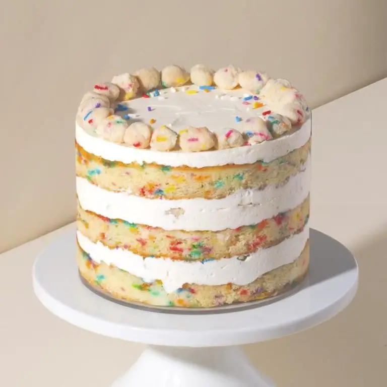 1592248479 Birthday Cake 6in Overhead 1 800x