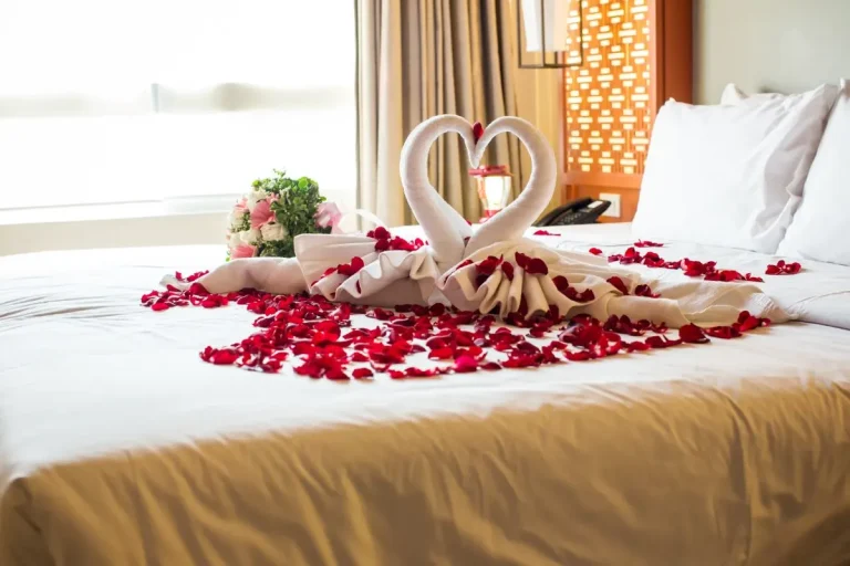 Will Hotels Decorate 04272022.jpg